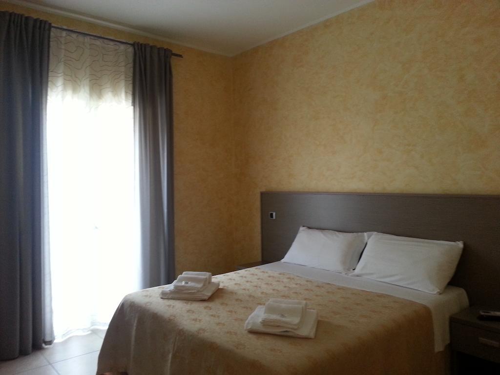 B&B Casa Venezia Bernalda Kamer foto
